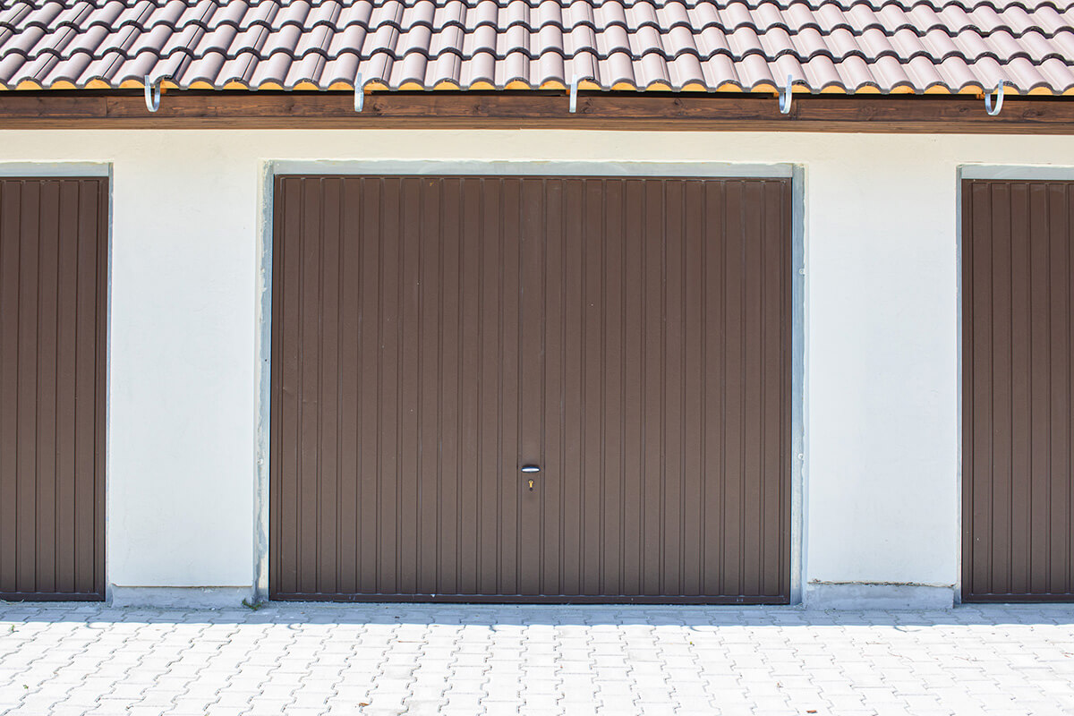 JOLA Gyula | Referencia - billenőkapu Biztonság