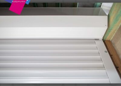 Redőnykapu felszerelése Zalalövőn: helytakarékos és költséghatékony garázsbeálló megoldás